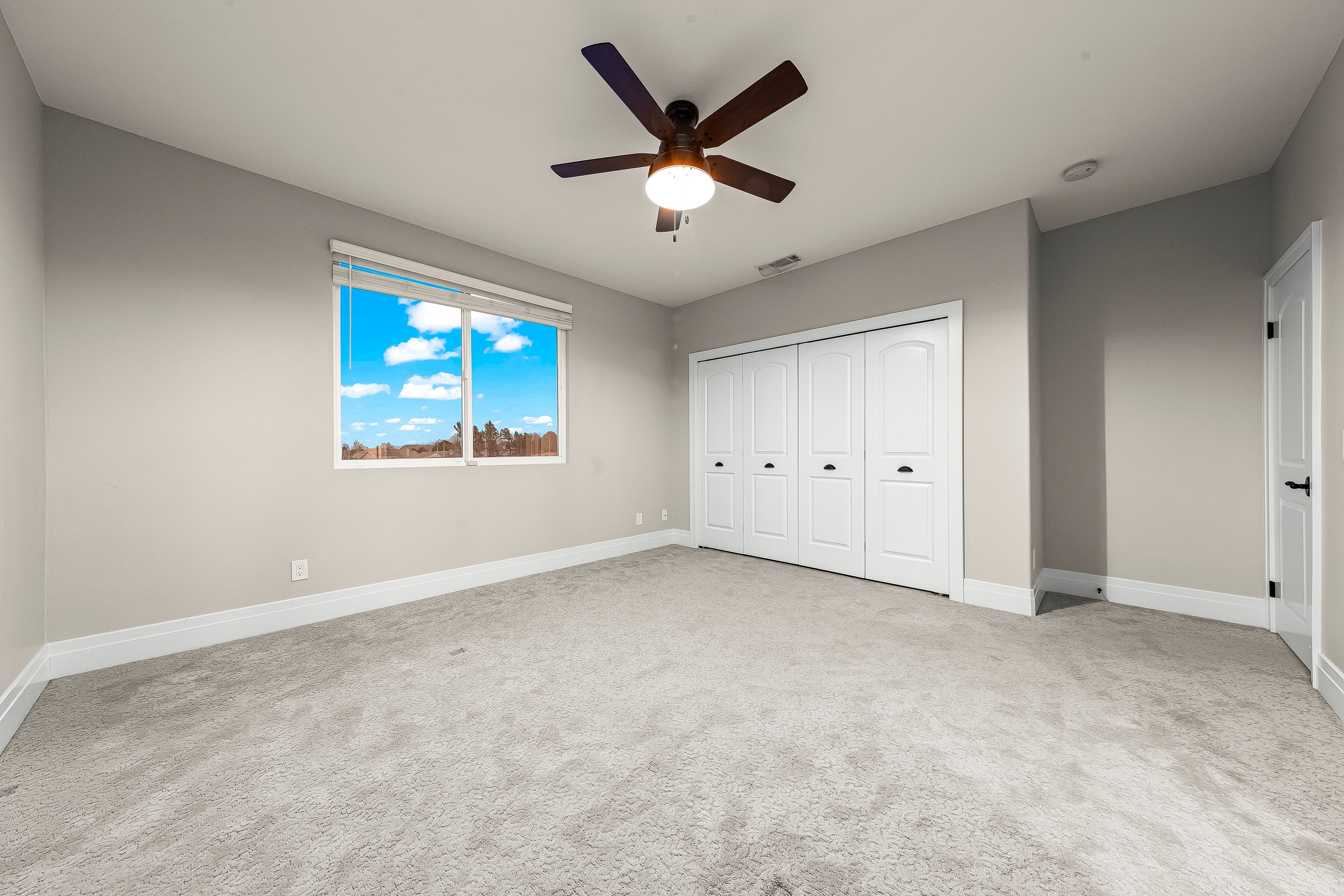 Additional bedroom suite